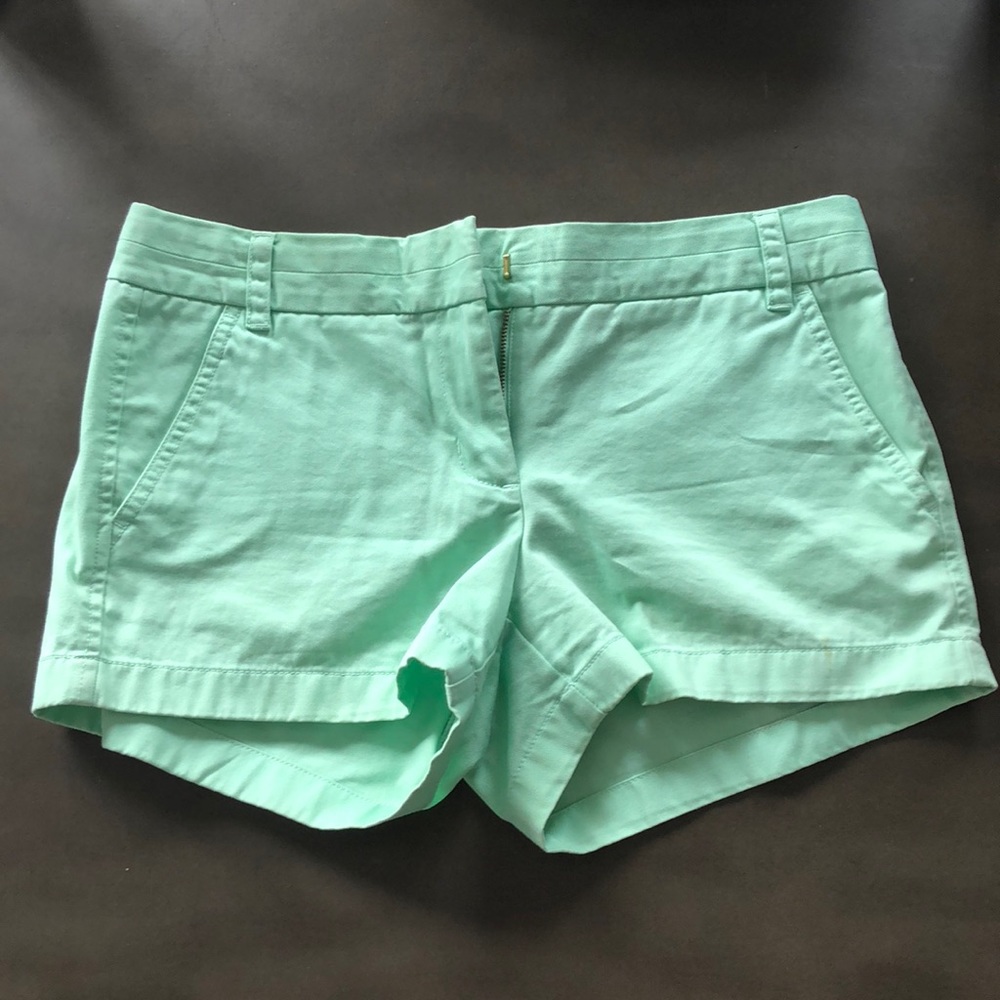 J Crew Chino Shorts mint green like new size 6
